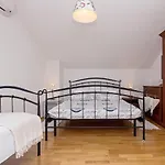 Lägenhet Holiday House Meri Tučepi